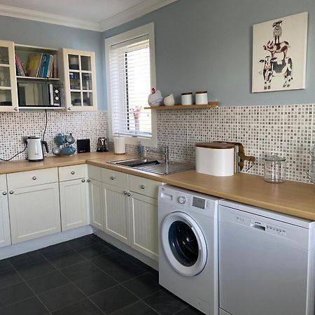 Tigh-Na-Greine Appartement Carloway  Buitenkant foto