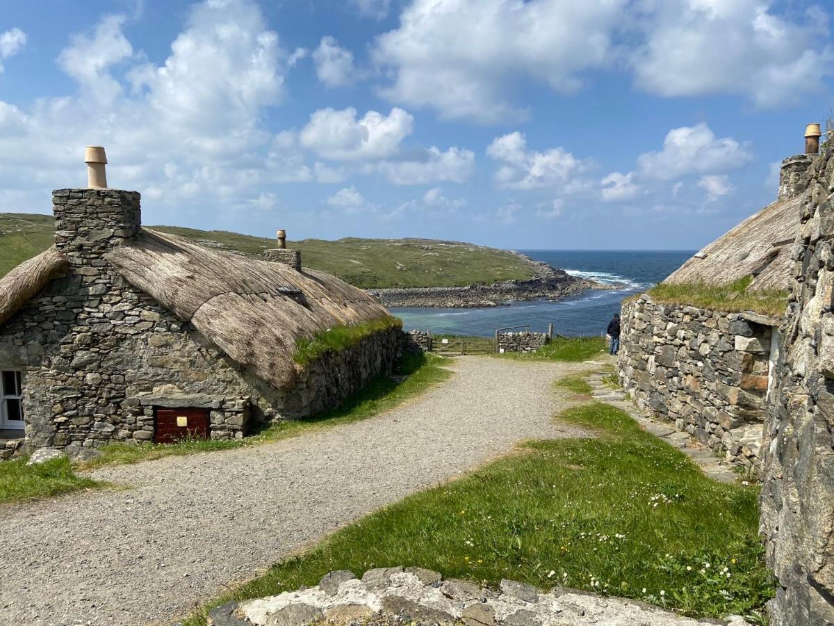 Tigh-Na-Greine Appartement Carloway  Buitenkant foto